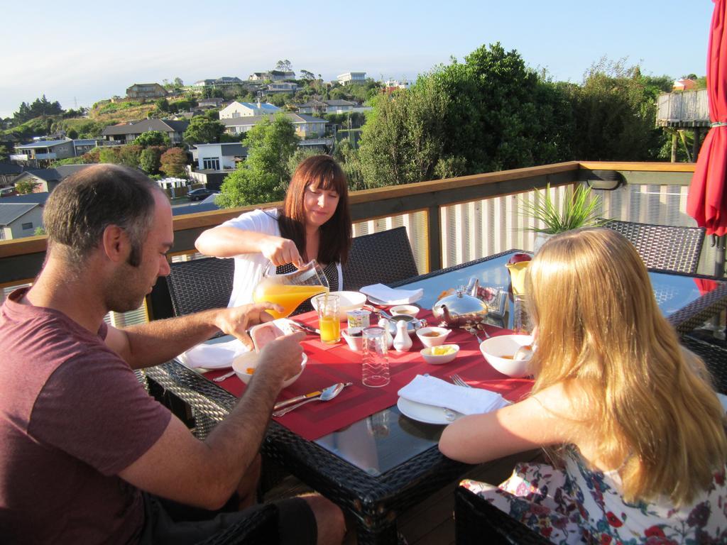 Be My Guest Bed & Breakfast New Plymouth Dış mekan fotoğraf